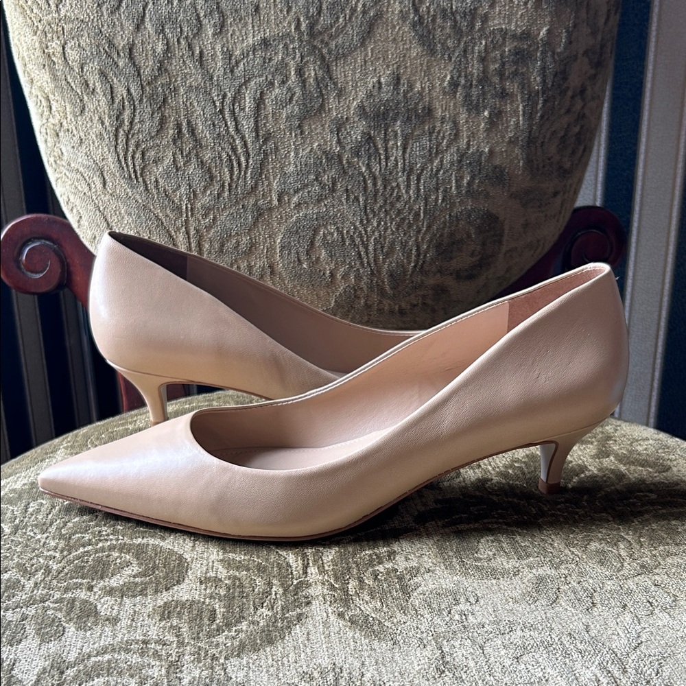 Elegant Tan Kitten Heels Women’s Shoes